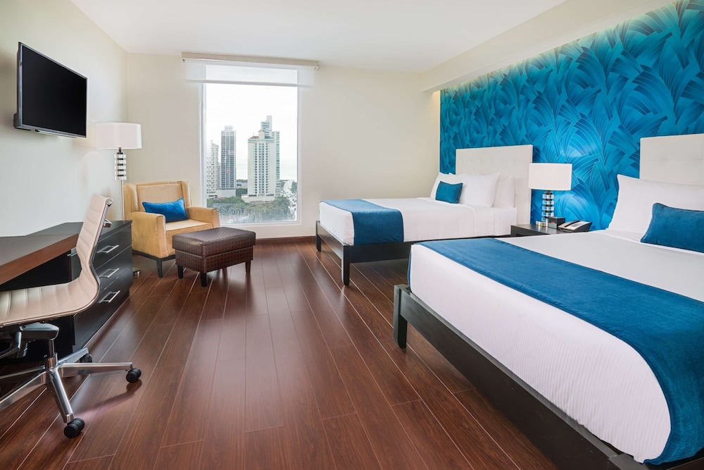 Imagen de la habitación del Hotel Ramada Plaza By Wyndham Panama Punta Pacífica. Foto 3