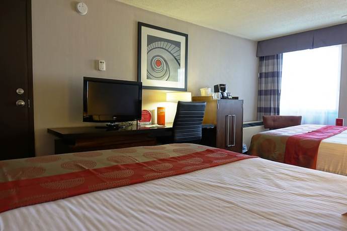 Imagen de la habitación del Hotel Ramada Plaza By Wyndham Regina Downtown. Foto 5