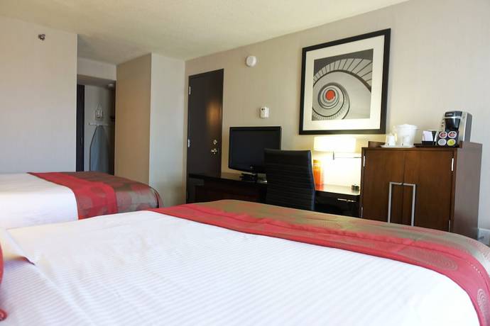 Imagen de la habitación del Hotel Ramada Plaza By Wyndham Regina Downtown. Foto 6