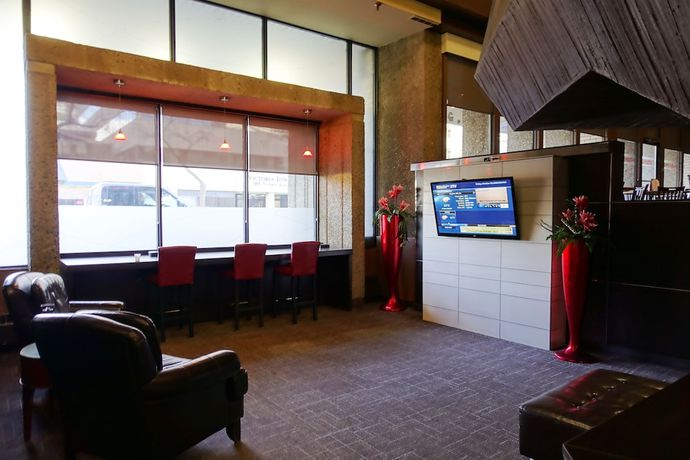 Imagen de los interiores del Hotel Ramada Plaza By Wyndham Regina Downtown. Foto 20