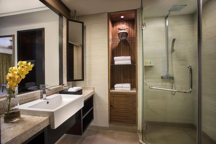 Imagen de la habitación del Hotel Ramada Plaza By Wyndham Sanya Bay. Foto 6