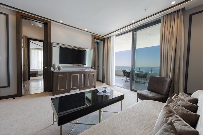 Imagen de la habitación del Hotel Ramada Plaza By Wyndham Trabzon. Foto 2
