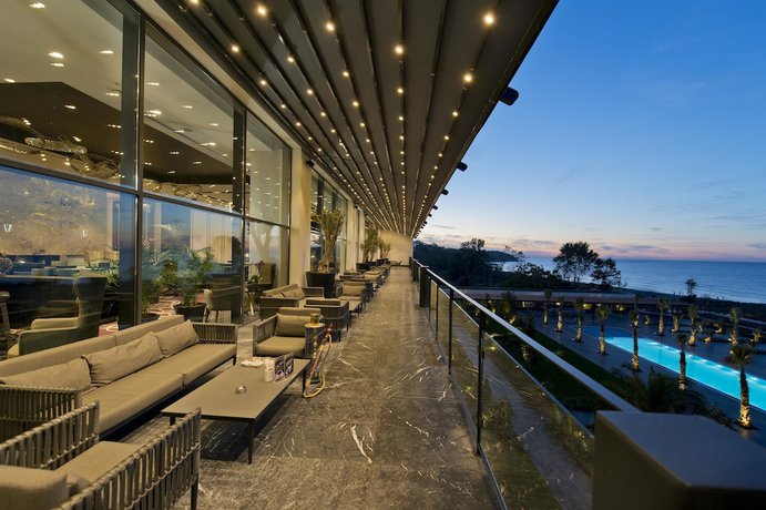 Imagen de los interiores del Hotel Ramada Plaza By Wyndham Trabzon. Foto 14