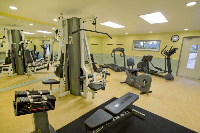 Imagen de los interiores del Hotel Ramada Plaza By Wyndham Waikiki. Foto 12