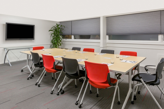 Imagen de los interiores del Hotel Ramada Plaza By Wyndham Waikiki. Foto 15