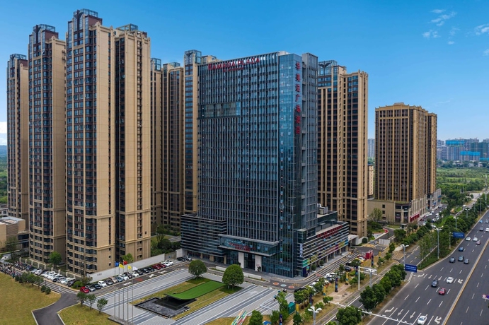 Imagen general del Hotel Ramada Plaza By Wyndham Xiangtan Wanlou. Foto 1