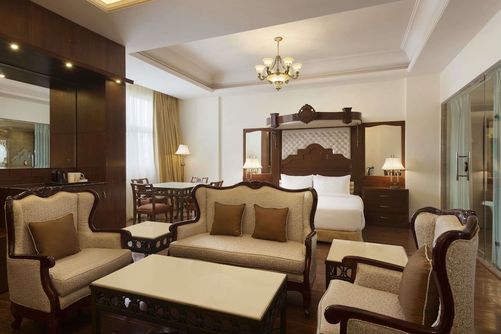 Imagen de la habitación del Hotel Ramada Plaza, Chandigarh, Zirakpur. Foto 13