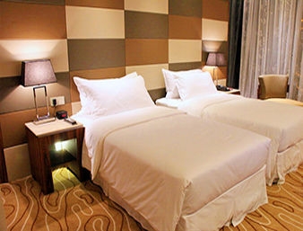 Imagen de la habitación del Hotel Ramada Plaza Huizhou East. Foto 5
