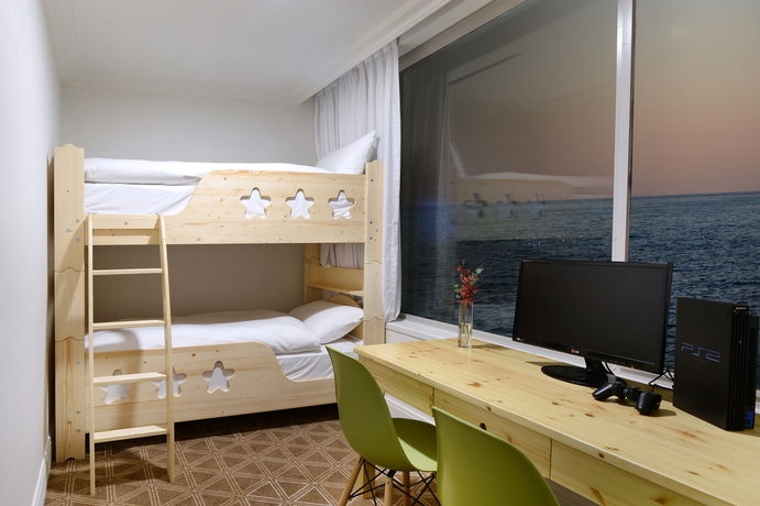 Imagen de la habitación del Hotel Ramada Plaza Jeju Ocean Front. Foto 14