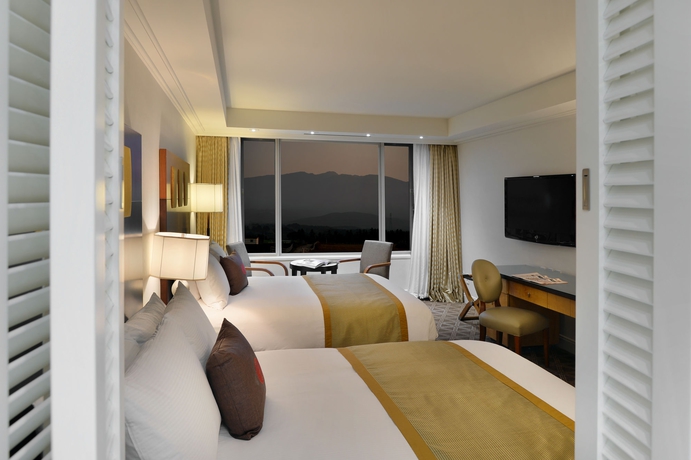 Imagen de la habitación del Hotel Ramada Plaza Jeju Ocean Front. Foto 16