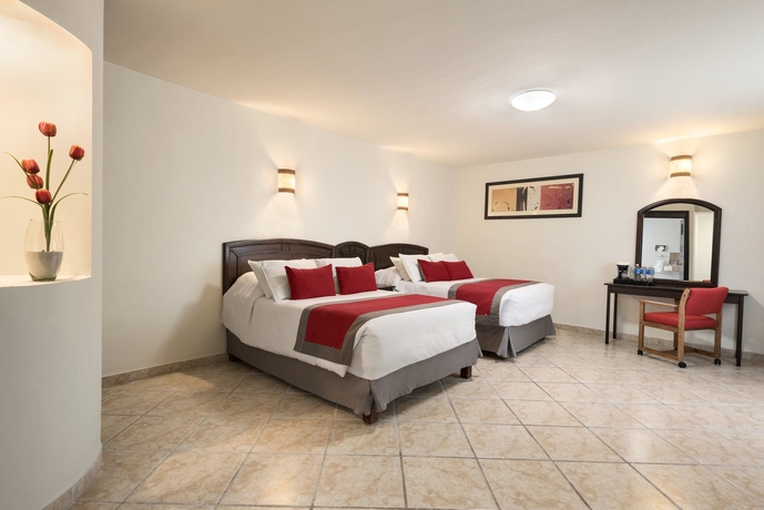 Imagen de la habitación del Hotel Ramada Plaza Leon. Foto 10