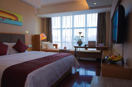 Imagen general del Hotel Ramada Plaza Shenzhen North. Foto 1