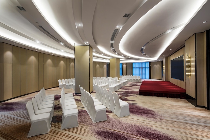 Imagen de los interiores del Hotel Ramada Plaza by Wyndham Changsha Xingsha. Foto 16