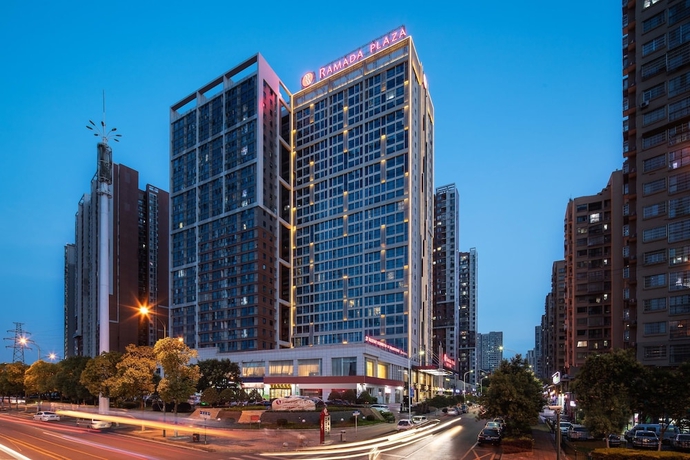 Imagen general del Hotel Ramada Plaza by Wyndham Changsha Xingsha. Foto 2