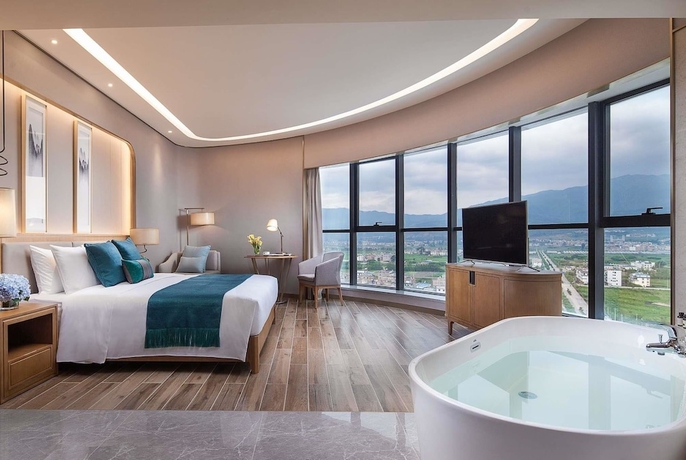 Imagen de la habitación del Hotel Ramada Plaza by Wyndham Fuxian Lake. Foto 5