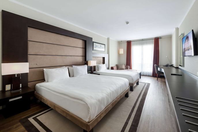 Imagen de la habitación del Hotel Ramada Plaza by Wyndham Istanbul City Center. Foto 12