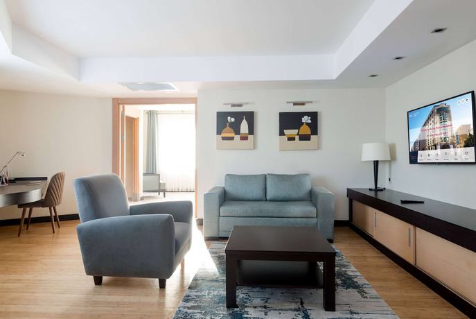 Imagen de la habitación del Hotel Ramada Plaza by Wyndham Istanbul City Center. Foto 18