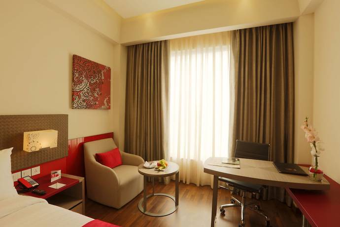 Imagen de la habitación del Hotel Ramada Plaza by Wyndham Lucknow. Foto 3