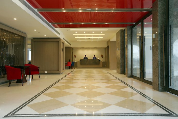 Imagen de los interiores del Hotel Ramada Plaza by Wyndham Lucknow. Foto 19