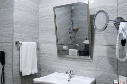 Imagen de la habitación del Hotel Ramada Plaza by Wyndham Ordu. Foto 10