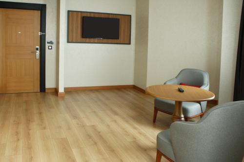 Imagen de la habitación del Hotel Ramada Plaza by Wyndham Ordu. Foto 13