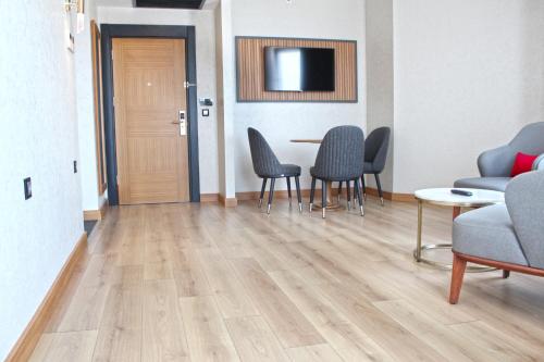 Imagen de la habitación del Hotel Ramada Plaza by Wyndham Ordu. Foto 15
