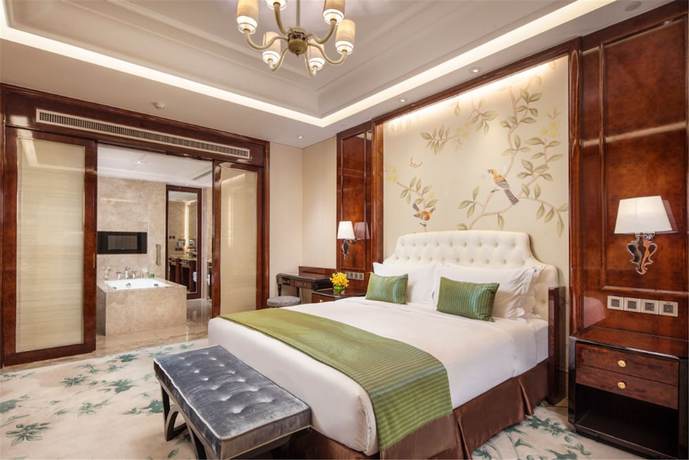 Imagen de la habitación del Hotel Ramada Plaza by Wyndham Qiandeng Kunshan. Foto 13