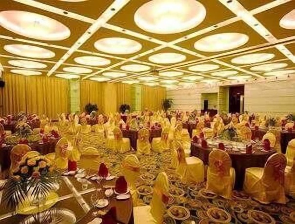 Imagen de los interiores del Hotel Ramada Plaza by Wyndham Sino Bay Shanghai. Foto 7