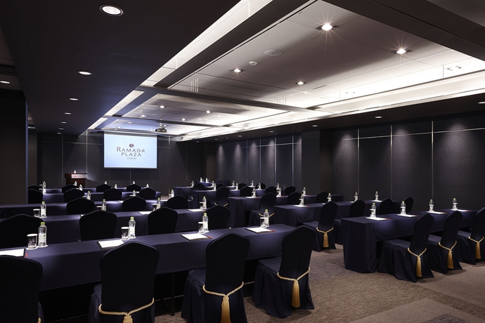 Imagen de los interiores del Hotel Ramada Plaza by Wyndham Suwon. Foto 8