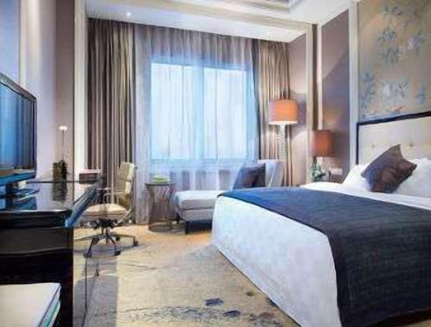Imagen de la habitación del Hotel Ramada Plaza by Wyndham Tian Lu Hotel Wuhan. Foto 8