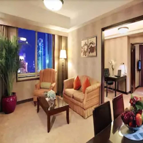 Imagen de la habitación del Hotel Ramada Plaza by Wyndham Tian Lu Hotel Wuhan. Foto 11