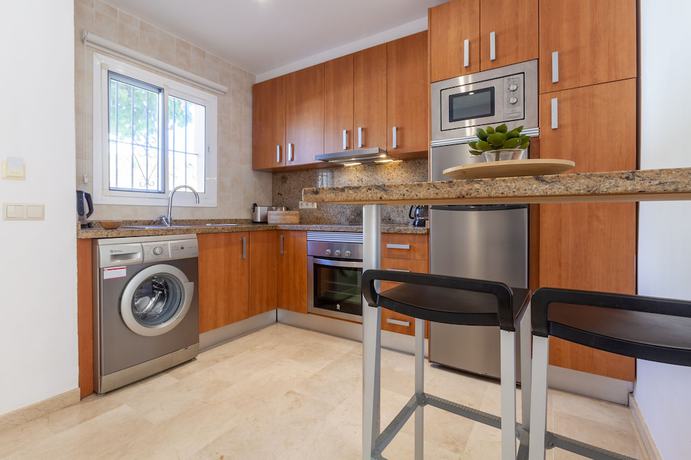 Imagen de la habitación del Hotel Ramada Residences by Wyndham Costa del Sol Fuengirola. Foto 11