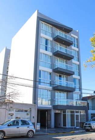 Imagen general del Hotel Ramada Residences by Wyndham Puerto Madryn CQ Mitre. Foto 1