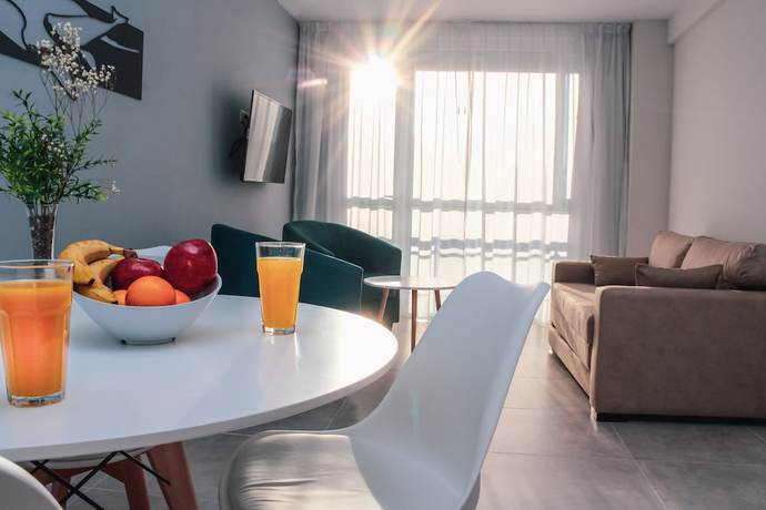 Imagen de la habitación del Hotel Ramada Residences by Wyndham Puerto Madryn CQ Mitre. Foto 8