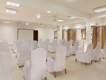 Imagen general del Hotel Ramada Resort Accra Coco Beach. Foto 5