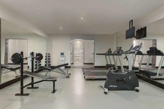 Imagen de los interiores del Hotel Ramada Resort By Wyndham Akbuk. Foto 17