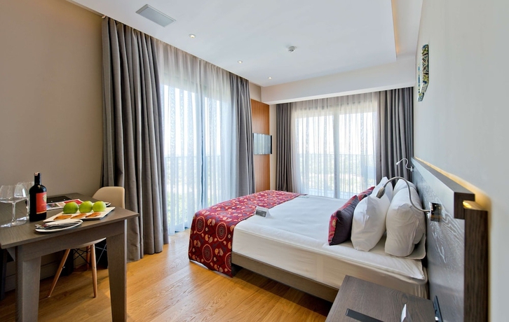 Imagen de la habitación del Hotel Ramada Resort By Wyndham Bodrum. Foto 6