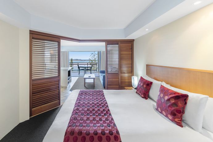 Imagen de la habitación del Hotel Ramada Resort By Wyndham Golden Beach. Foto 3
