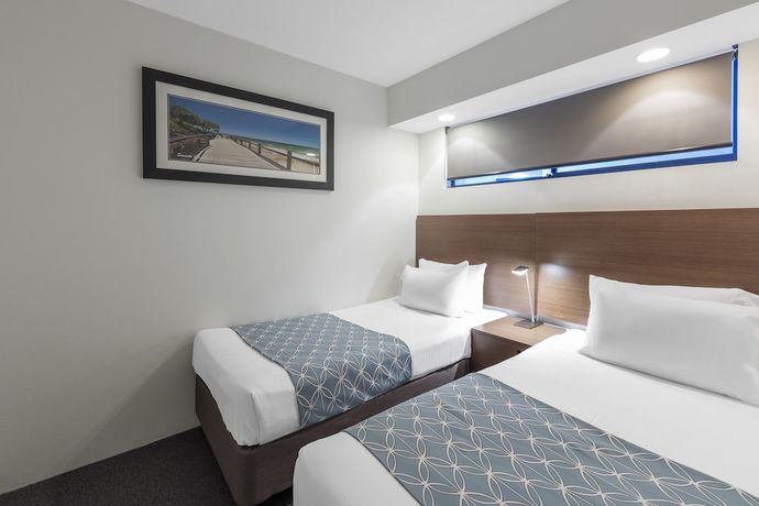 Imagen de la habitación del Hotel Ramada Resort By Wyndham Golden Beach. Foto 7