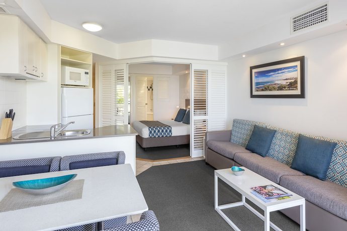 Imagen de la habitación del Hotel Ramada Resort By Wyndham Golden Beach. Foto 16