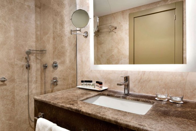 Imagen de la habitación del Hotel Ramada Resort By Wyndham Kazdaglari Thermal And Spa. Foto 2