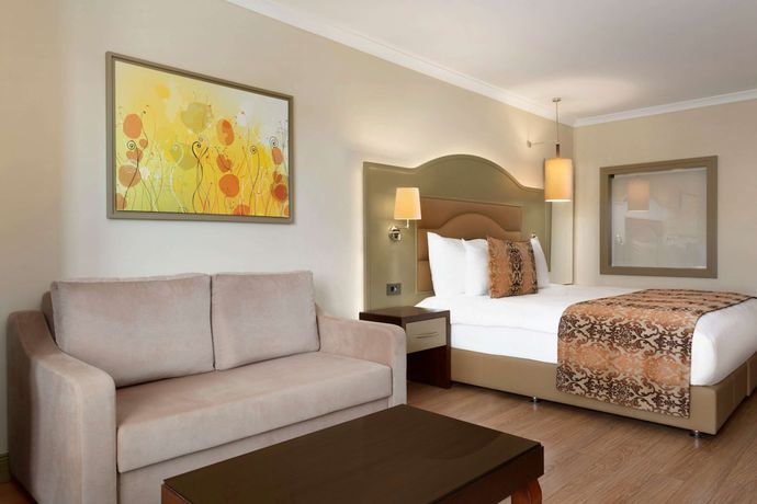 Imagen de la habitación del Hotel Ramada Resort By Wyndham Kazdaglari Thermal And Spa. Foto 4