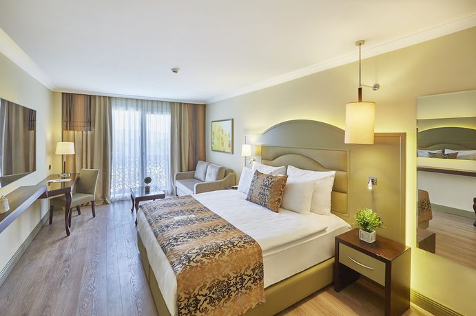 Imagen de la habitación del Hotel Ramada Resort By Wyndham Kazdaglari Thermal And Spa. Foto 5