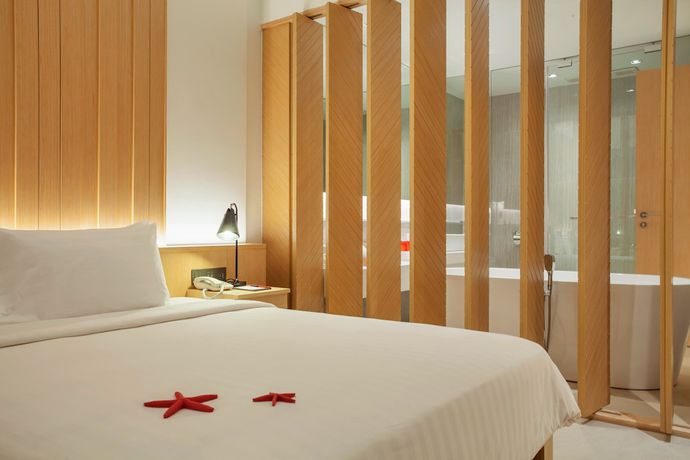 Imagen de la habitación del Hotel Ramada Resort By Wyndham Khao Lak. Foto 17