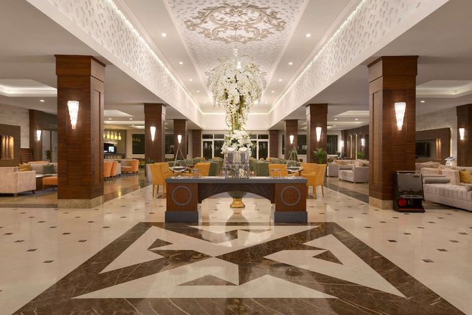 Imagen de los interiores del Hotel Ramada Resort By Wyndham Lara. Foto 19