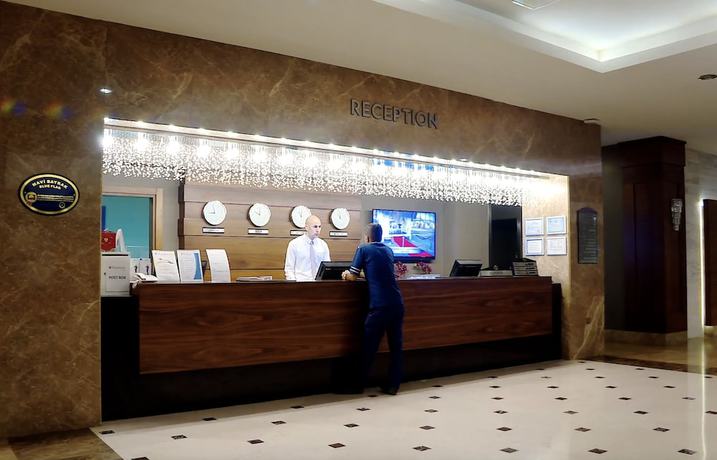 Imagen de los interiores del Hotel Ramada Resort By Wyndham Lara. Foto 20