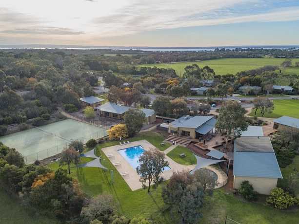 Imagen general del Hotel Ramada Resort By Wyndham Phillip Island. Foto 1