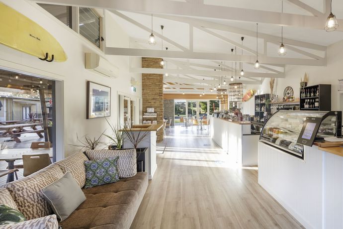 Imagen de los interiores del Hotel Ramada Resort By Wyndham Phillip Island. Foto 20