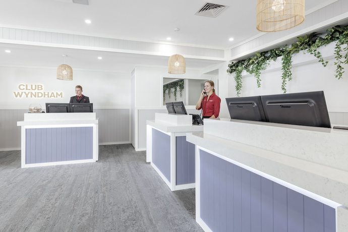 Imagen de los interiores del Hotel Ramada Resort By Wyndham Shoal Bay. Foto 20