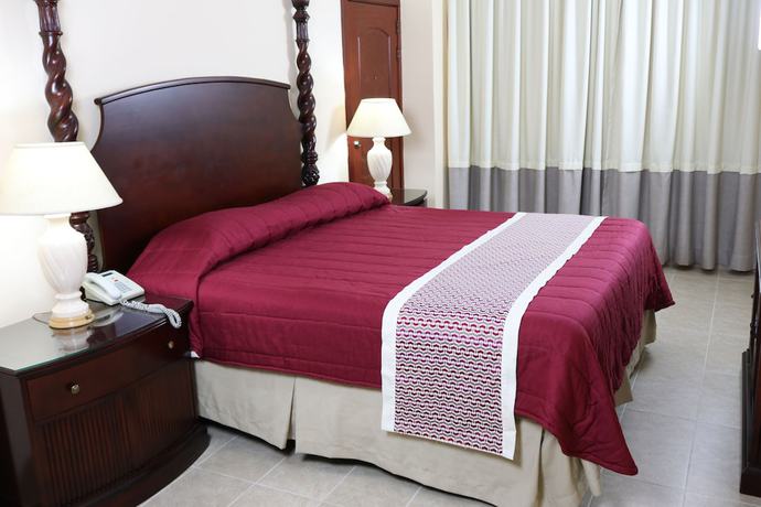 Imagen de la habitación del Hotel Ramada Santo Domingo Princess. Foto 3